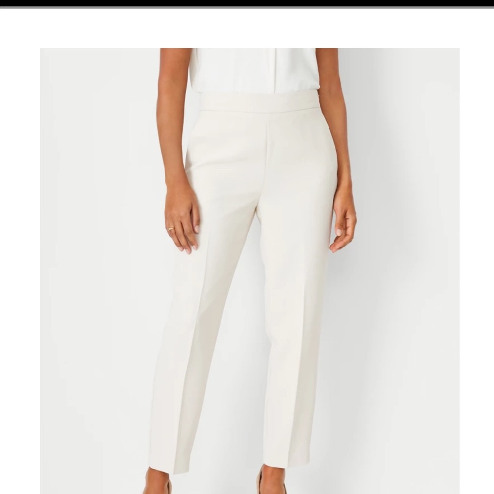 Ann Taylor white easy ankle pants. NWT, never opened!! Women’s pants xxs